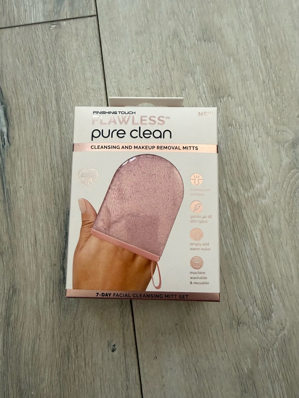 Finishing Touch Flawless Pure Clean Pink Cleansing Mitts pk of 7 Reuseable mitts